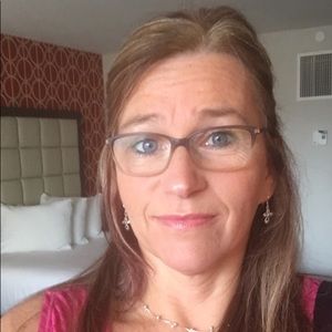 Meet your Posher, Jodi